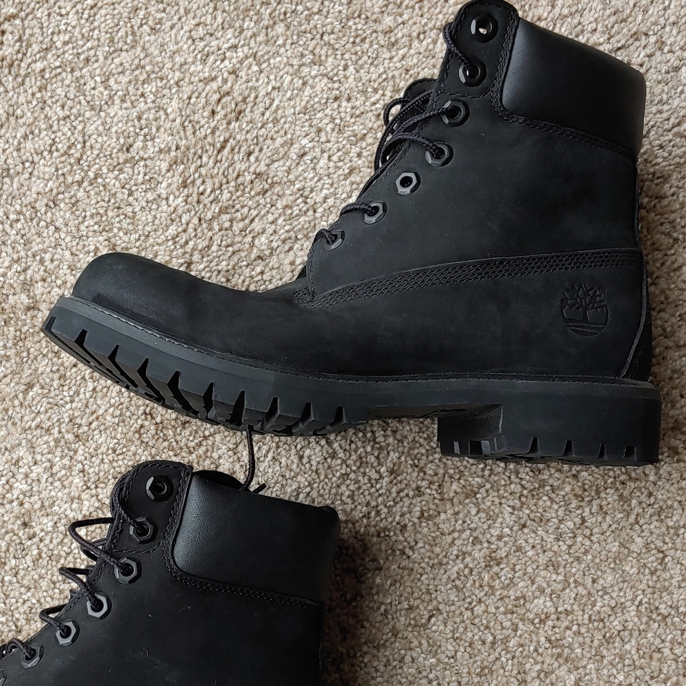 Timberland Men's Black Nubuck Leather Boot US 8 1/2